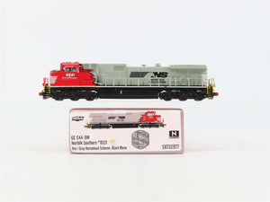 N Scaletrains.com SXT32977 NS Norfolk Southern C44-9W Diesel Locomotive #8521