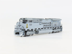 N Scale Kato 176-8544 CP Canadian Pacific SD70ACU Diesel Locomotive #7023