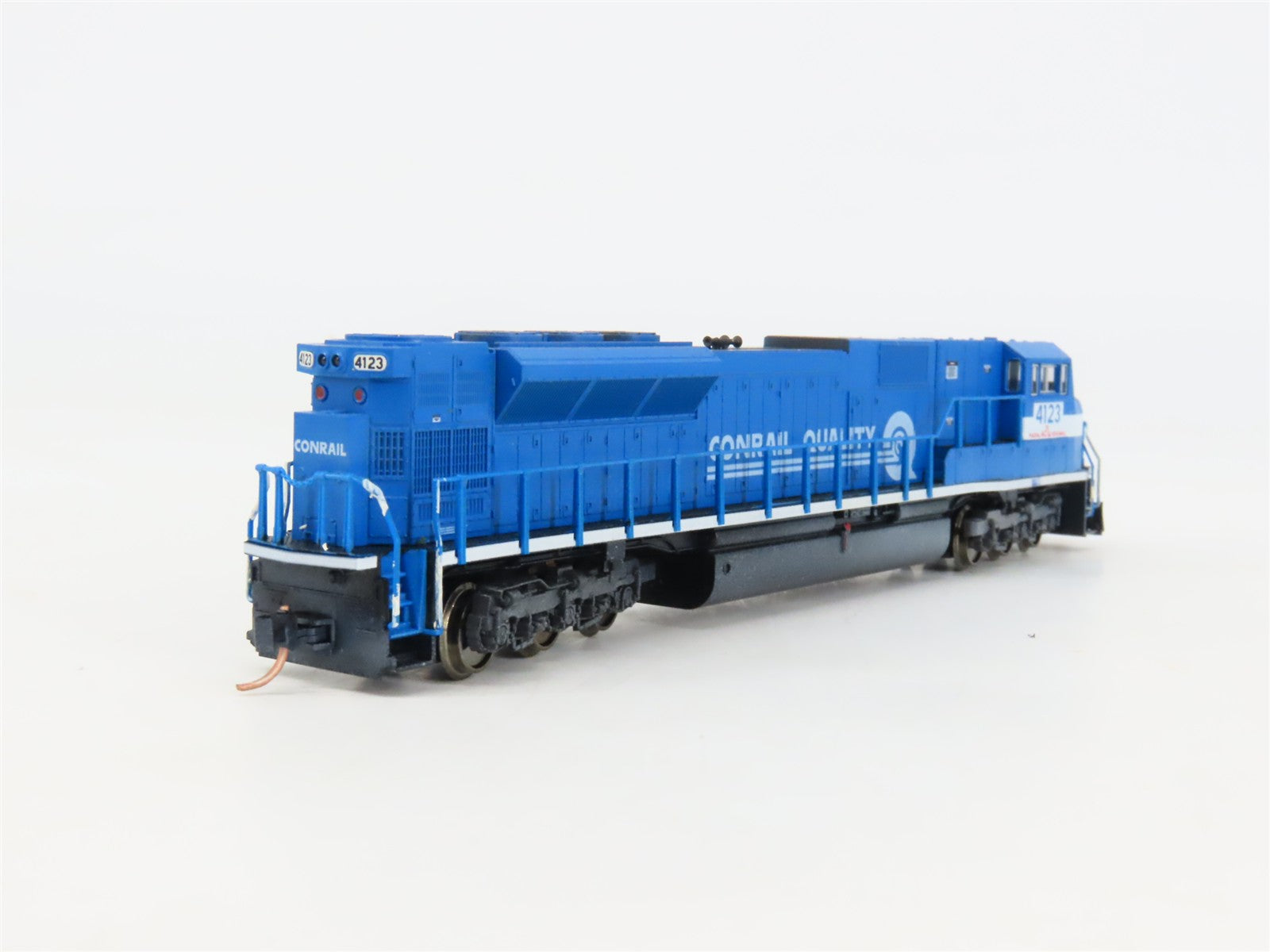 N Scale Kato 176-5502 CR Conrail SD80MAC Diesel Locomotive #4123 Weathered