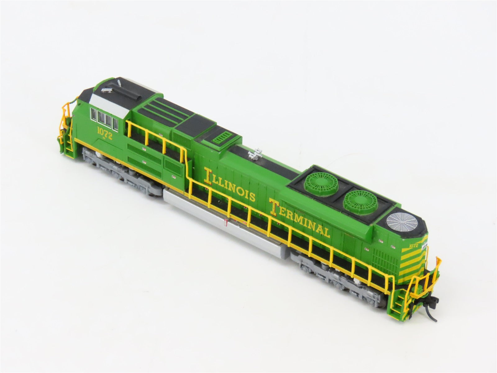 N Scale Fox Valley FVM71158 NS Illinois Terminal Heritage SD70ACe Diesel #1072