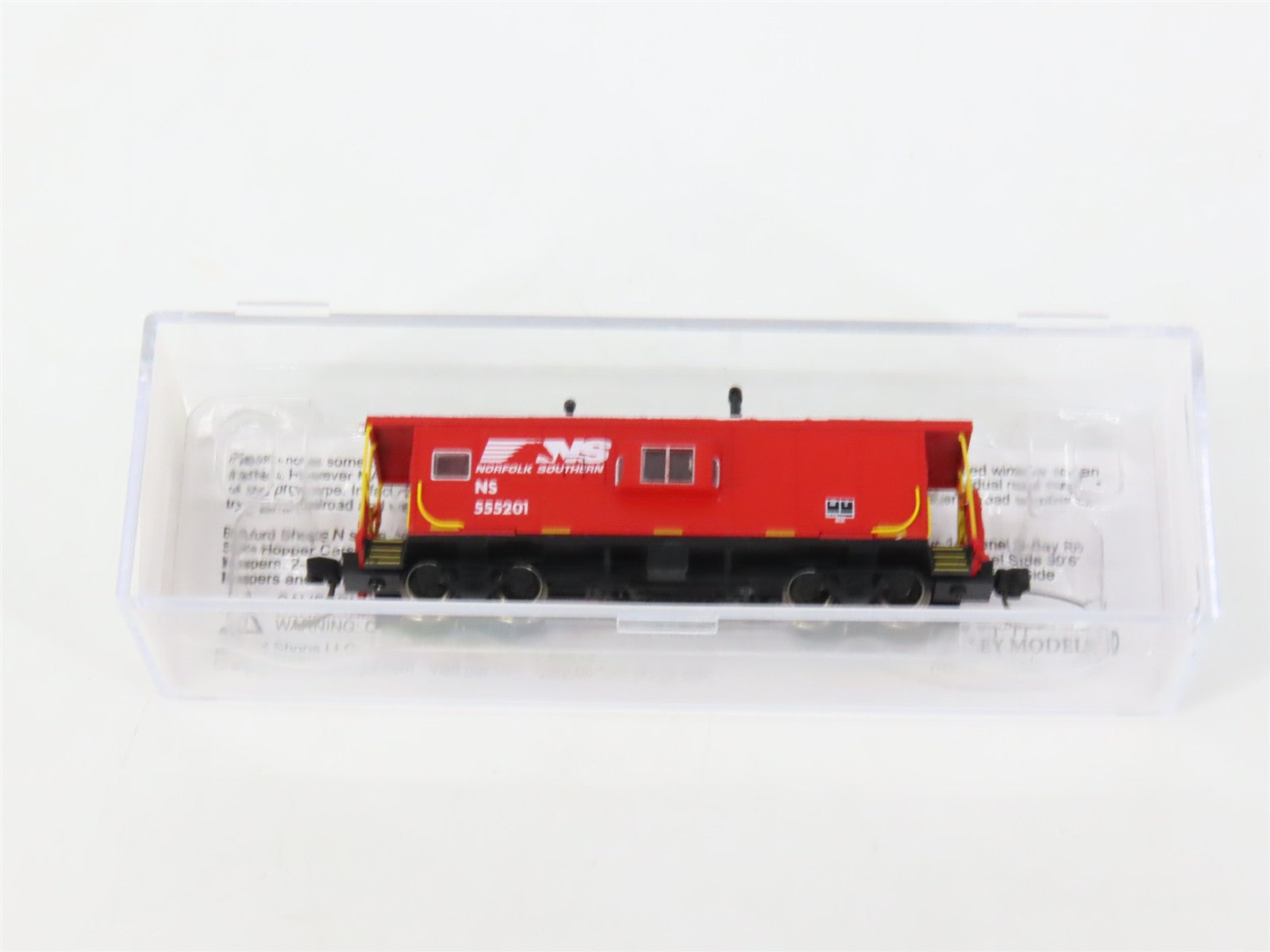 N Scale Bluford 40080 NS Norfolk Southern Half Bay Window #555201
