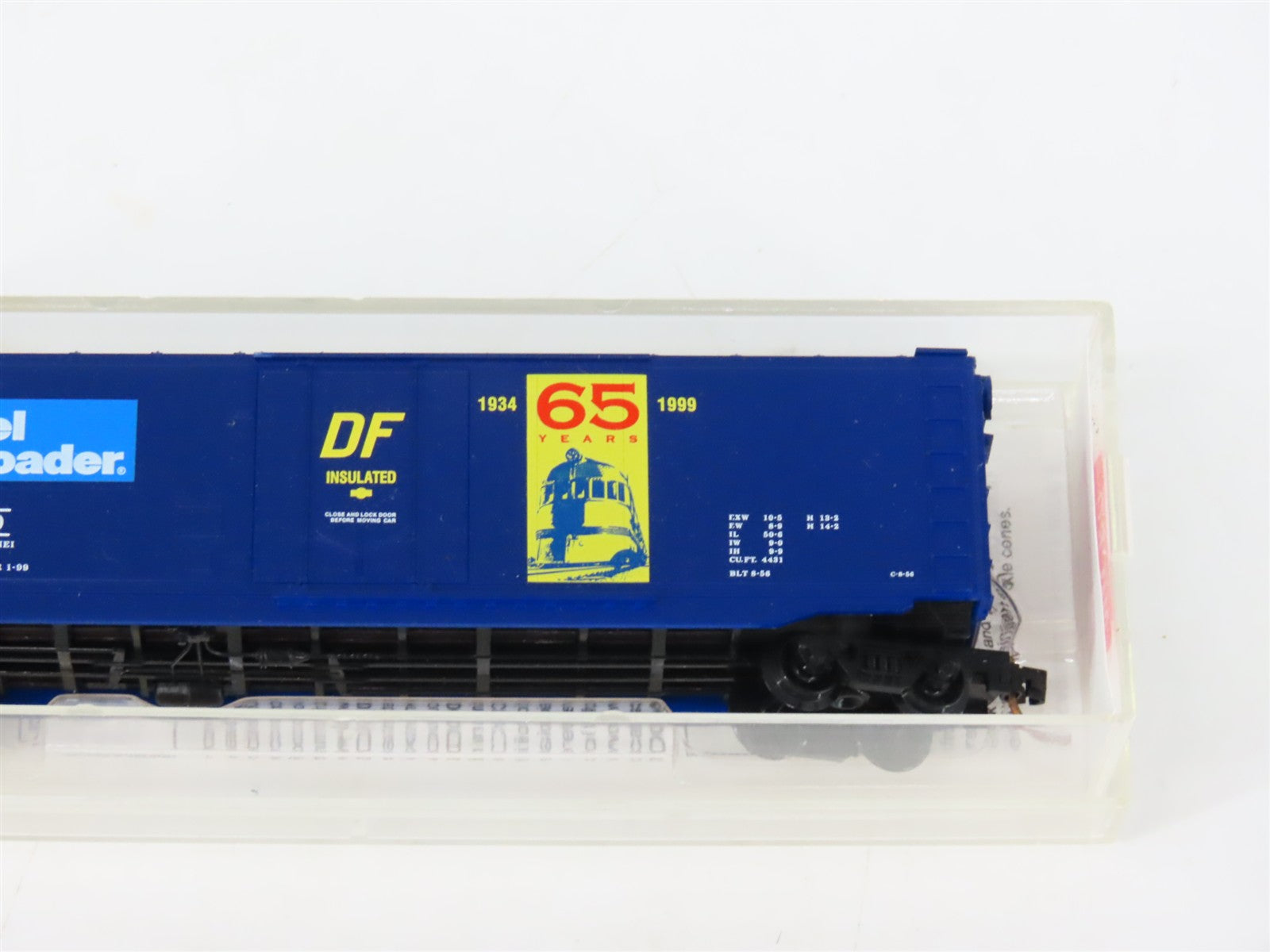 N Scale Micro-Trains MTL 32360 MR Model Railroader 65 Years 50' Boxcar #346599