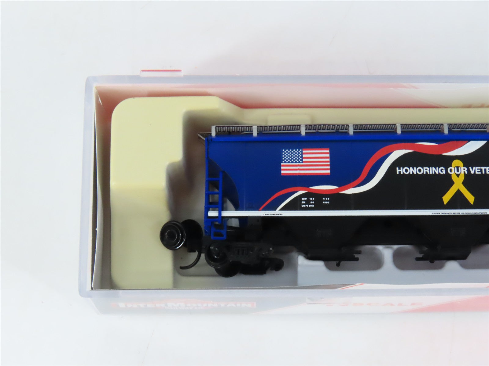 N Scale Intermountain NSE/INT 14-15 NS Honoring Veterans 3-Bay Hopper #2014