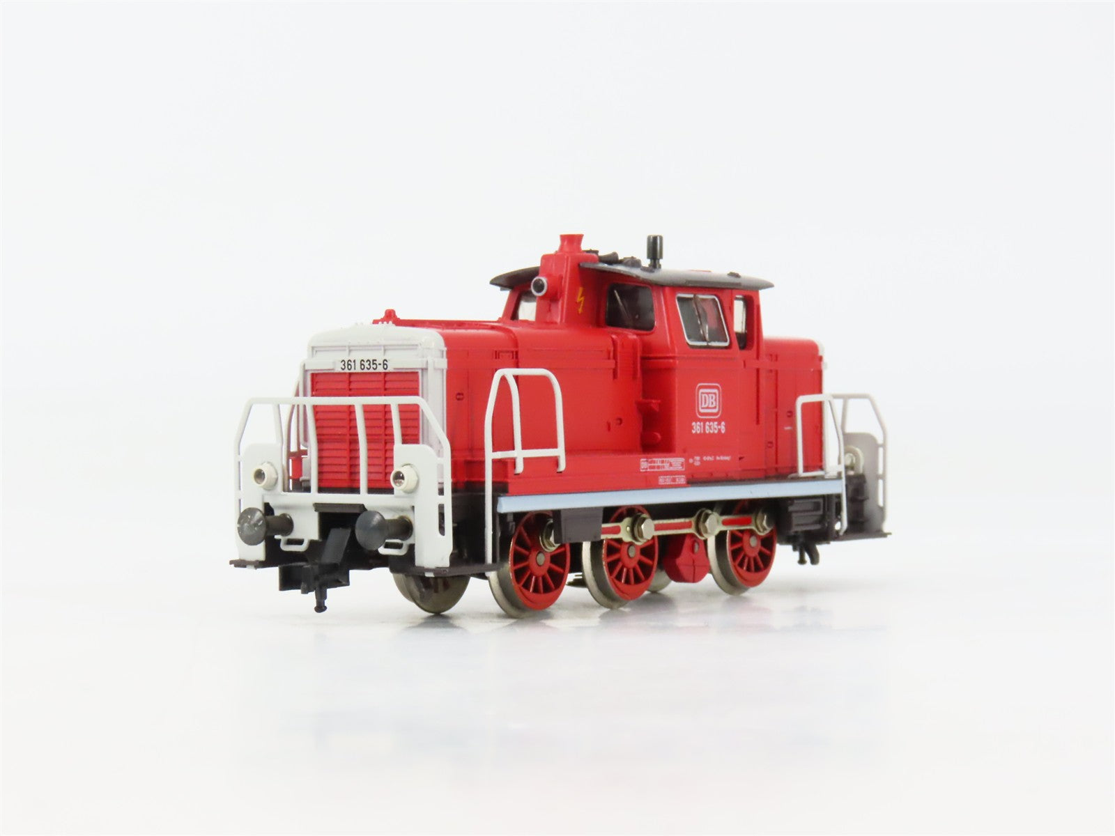 HO Scale Fleischmann 4224 DB Deutsche Bundesbahn Class 361 Diesel #361 635-6 DC