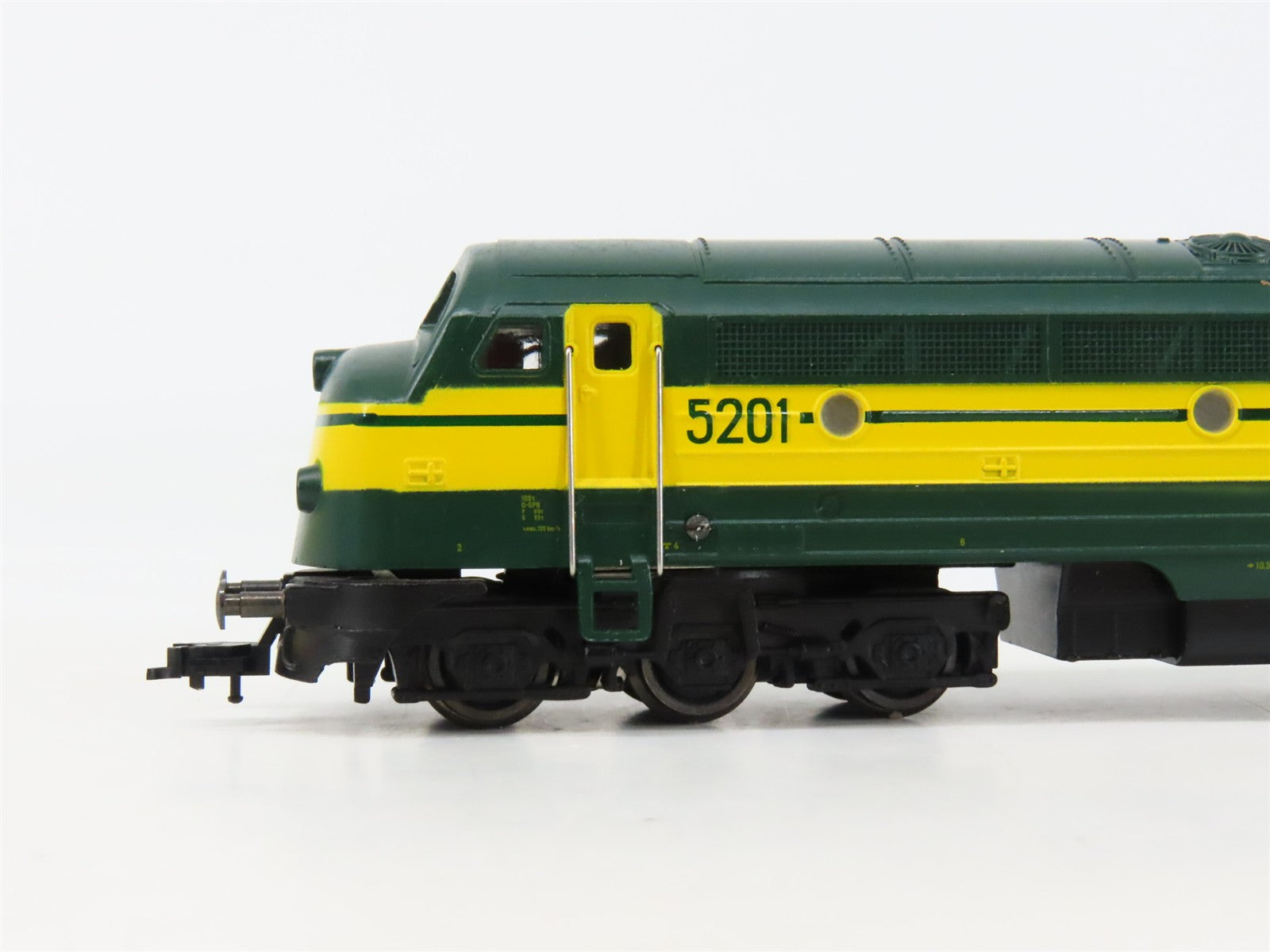 HO Scale Fleischmann 4270 SNCB Class 52 Diesel #5201 DC
