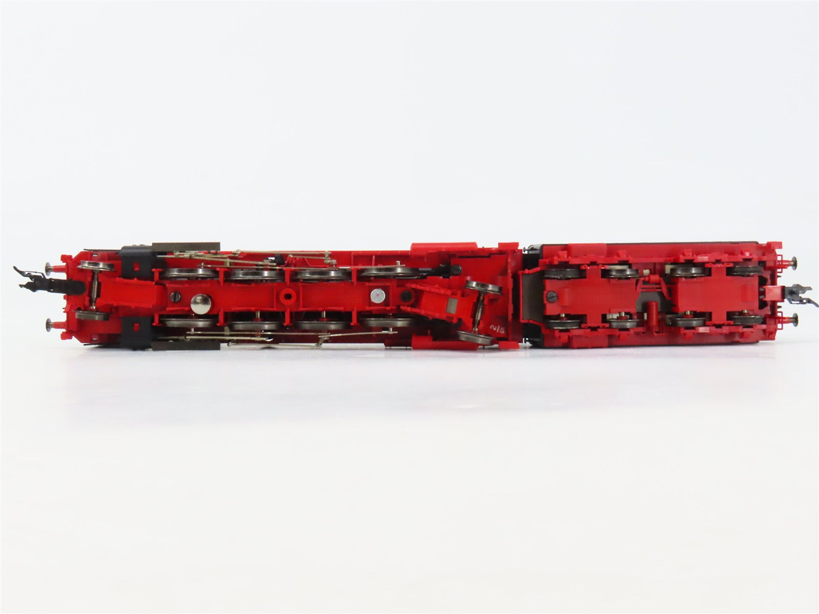 HO Scale Fleischmann 4139 Deutsche Reichsbahn 2-8-2 Class 39 Steam #39 204 DC
