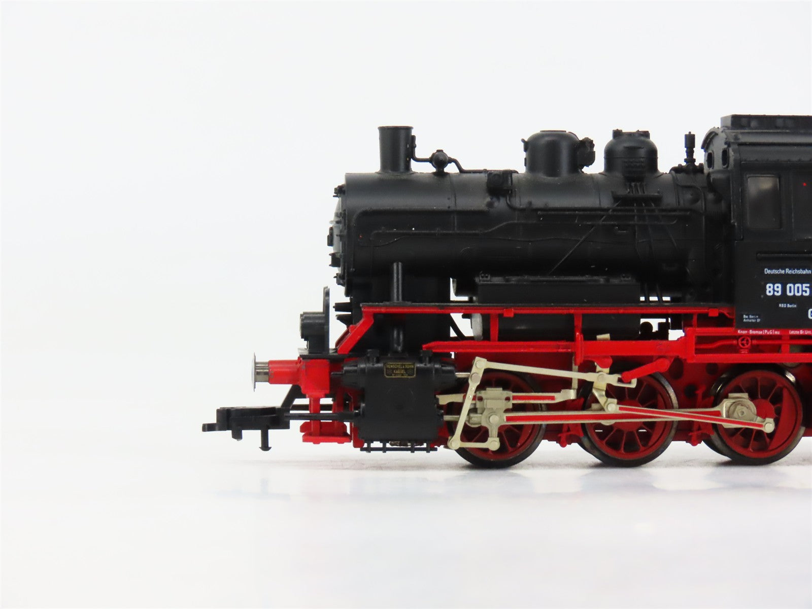 HO Scale Fleischmann 4020 DR Deutsche Reichsbahn Class 89 0-6-0T Steam DC