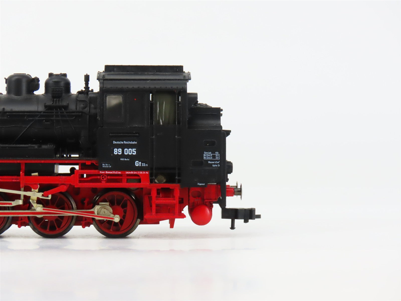HO Scale Fleischmann 4020 DR Deutsche Reichsbahn Class 89 0-6-0T Steam DC
