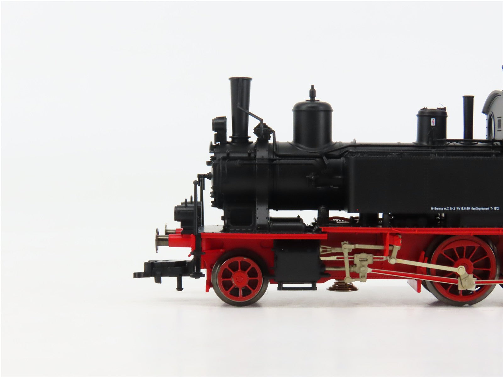 HO Scale Fleischmann 4070 Deutsche Bundesbahn 2-4-0 Class 70 Steam #70 091 DC