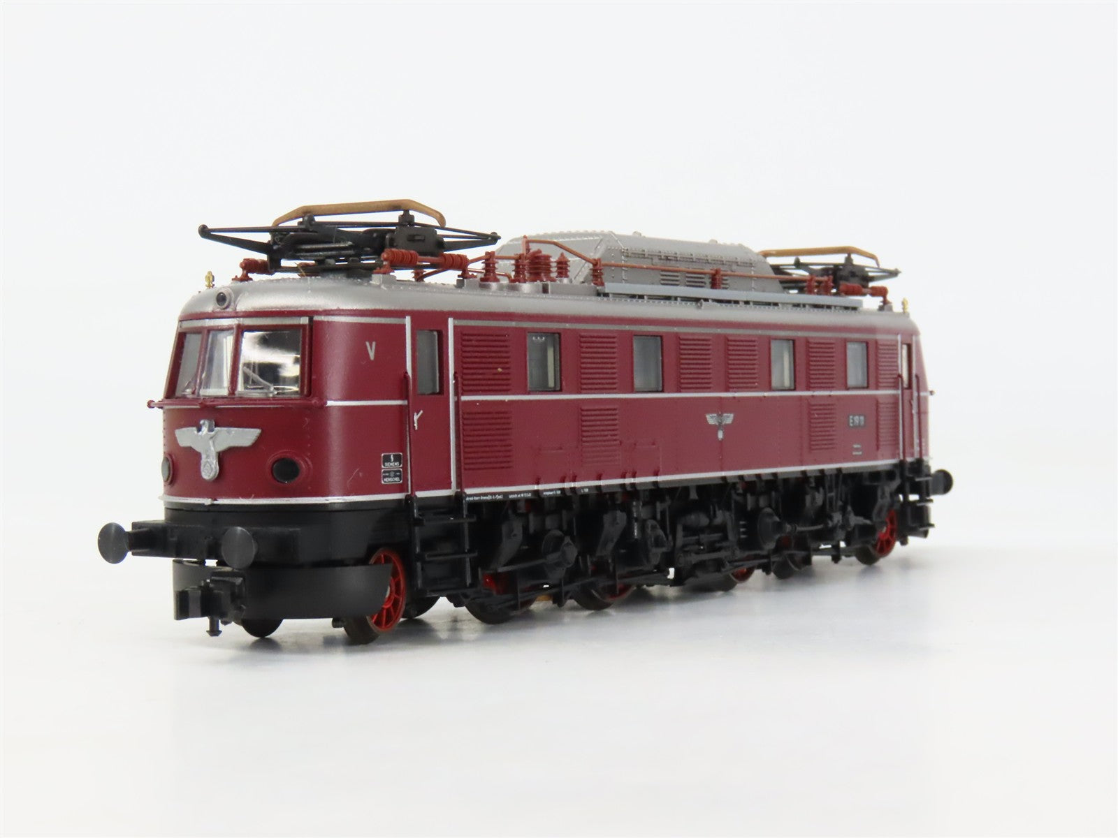 HO Scale Trix 22708 Deutsche Bundesbahn E 19 Electric #E 19 11 DC