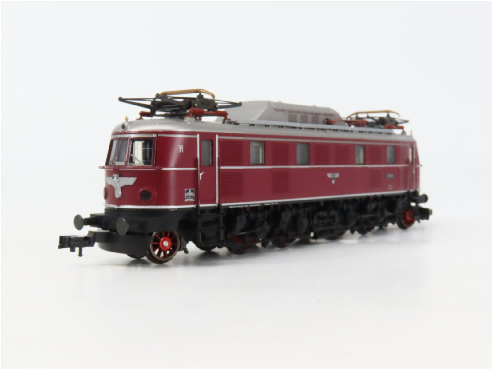 HO Scale Trix 22708 Deutsche Bundesbahn E 19 Electric #E 19 11 DC