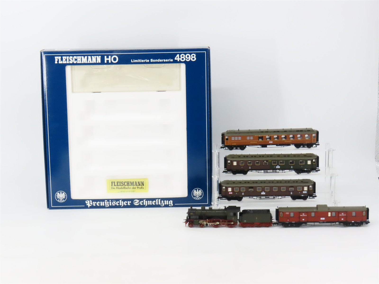 HO Scale Fleischmann 4898 KPEV K.P.E.V. Set w/ P 8 Steam #636 DC
