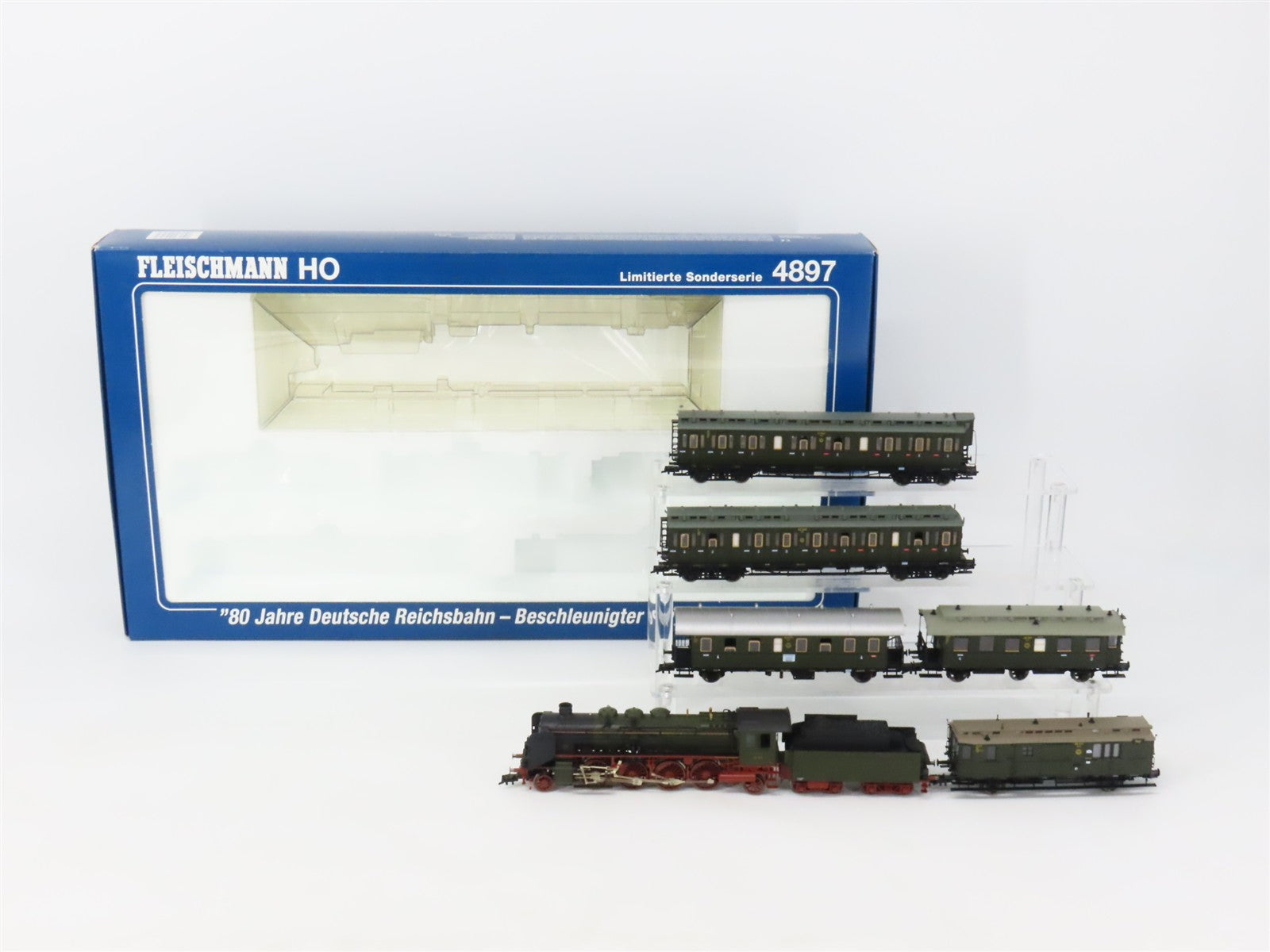 HO Scale Fleischmann 4897 Deutsche Reichsbahn Set w/ Class 39 Steam #39 105 DC