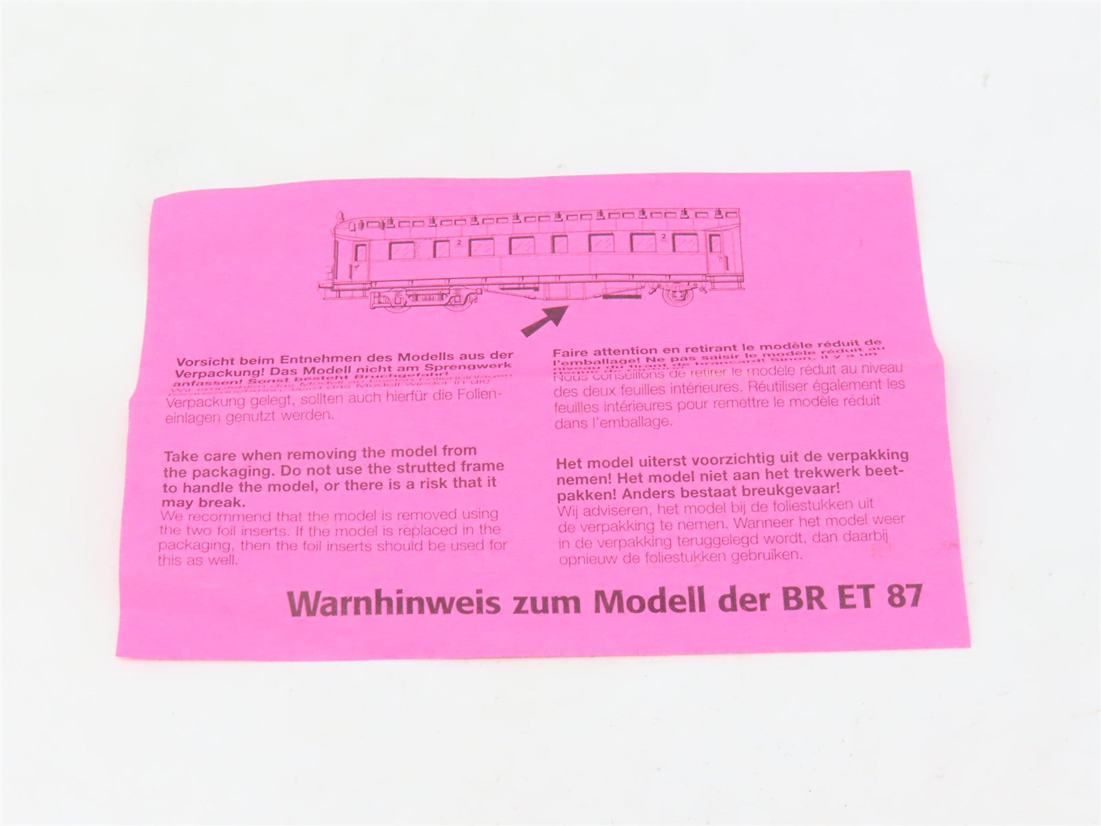 HO Scale Trix 22106 Deutsche Bundesbahn ET 87 Electric #ET 87 05 DC