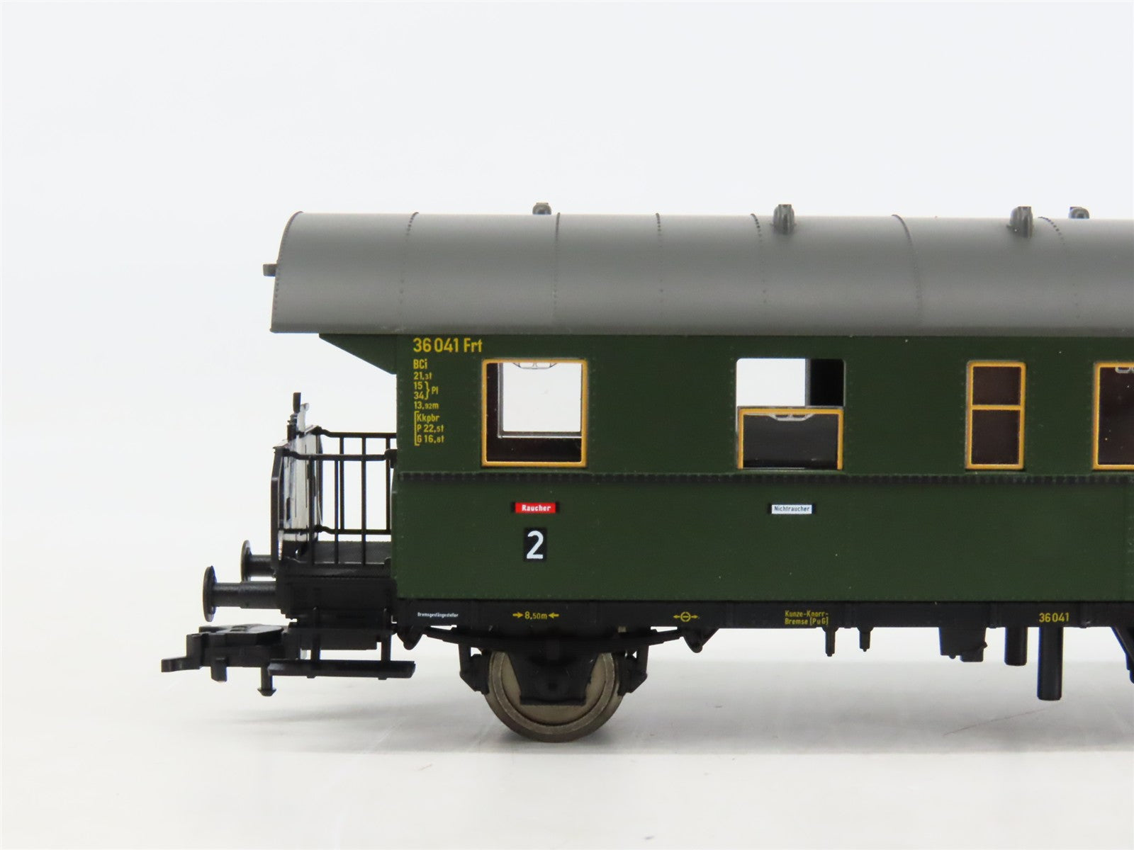 HO Fleischmann 855864K DR Deutsche Reichsbahn 2/3 Coach Passenger Car #36041