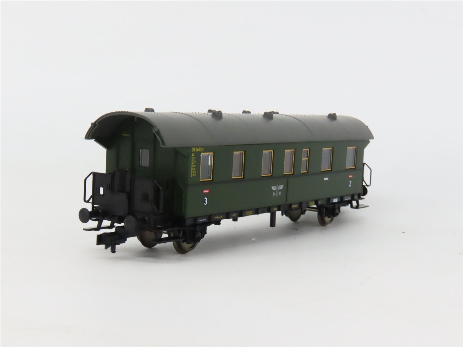 HO Fleischmann 855864K DR Deutsche Reichsbahn 2/3 Coach Passenger Car #36041