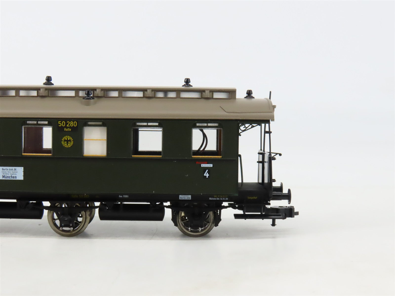 HO Scale Fleischmann 5875K DR Deutsche Reichsbahn 4th Coach Passenger Car #50280