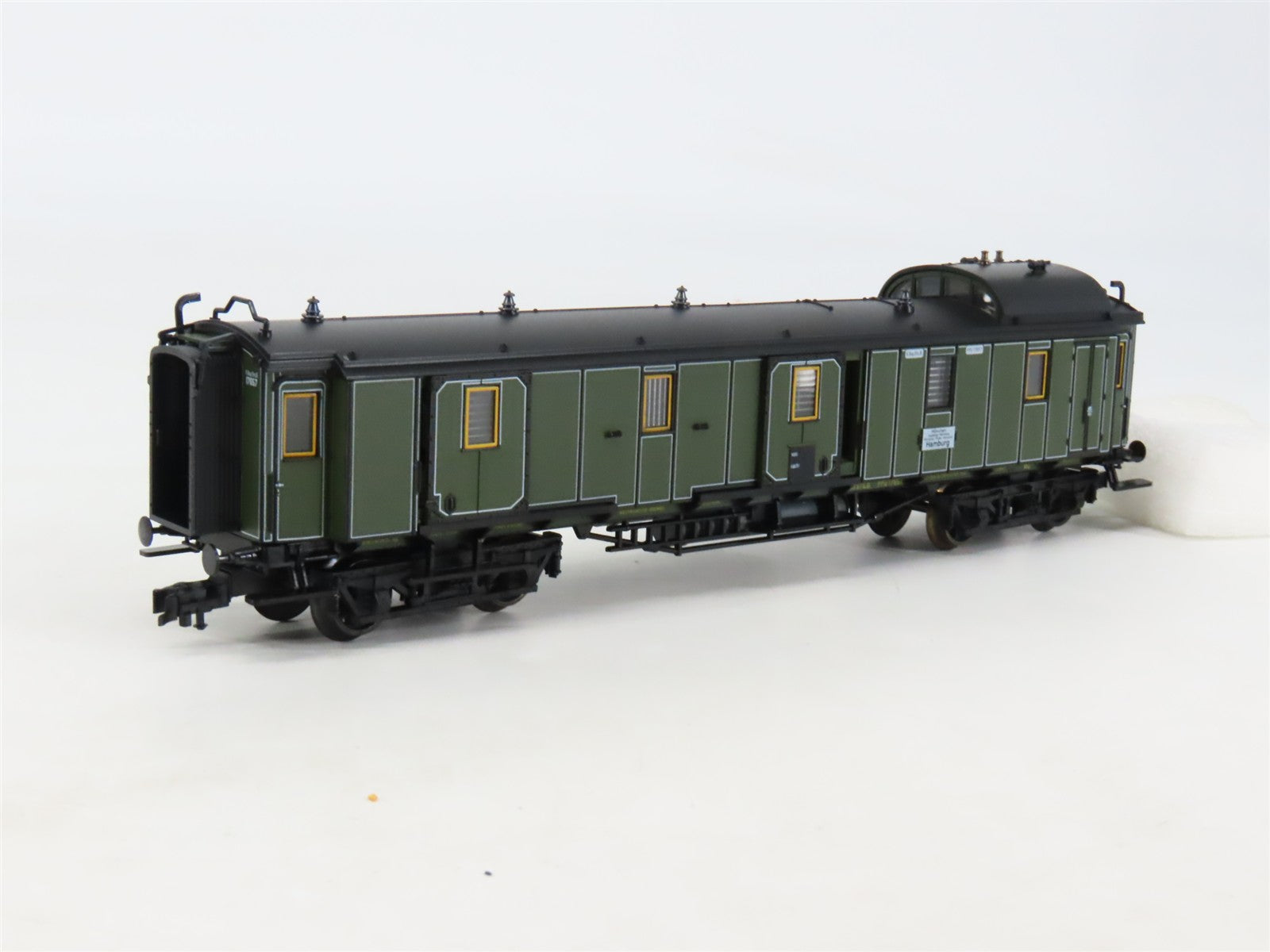HO Scale Trix 43364 K.Bay.Sts.B. Royal Bavarian Baggage Passenger Car #17657