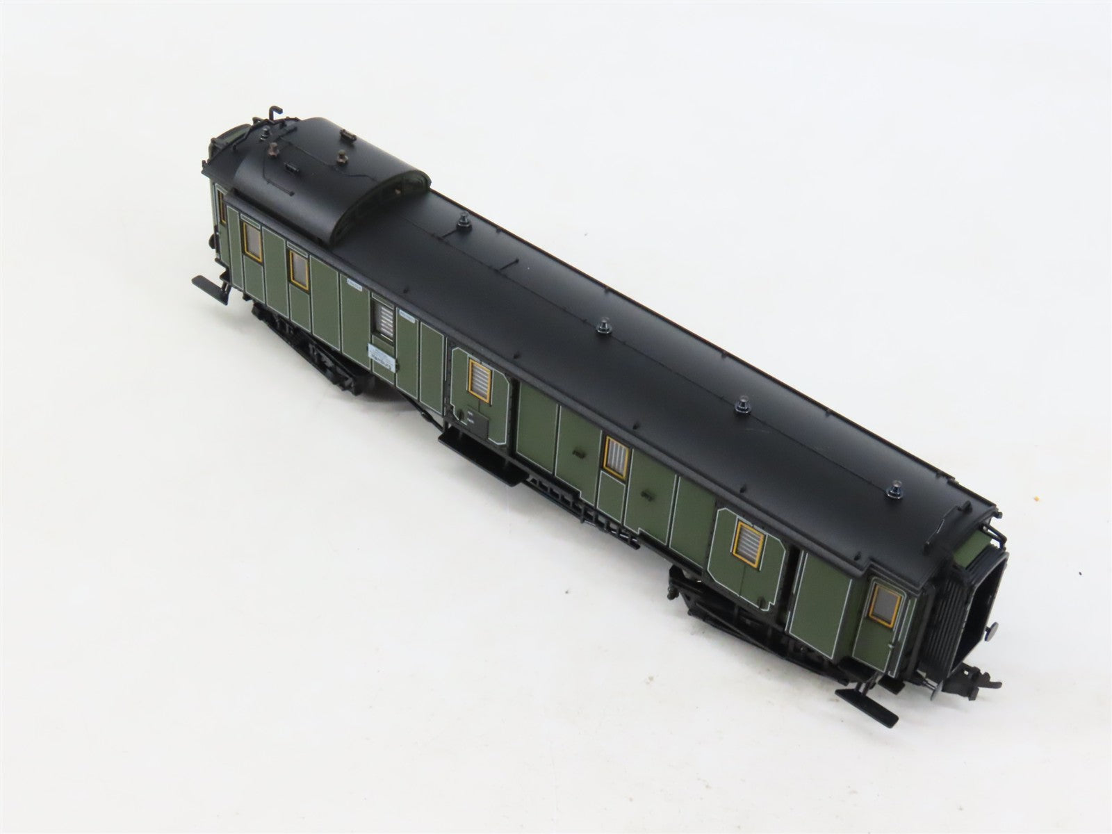 HO Scale Trix 43364 K.Bay.Sts.B. Royal Bavarian Baggage Passenger Car #17657