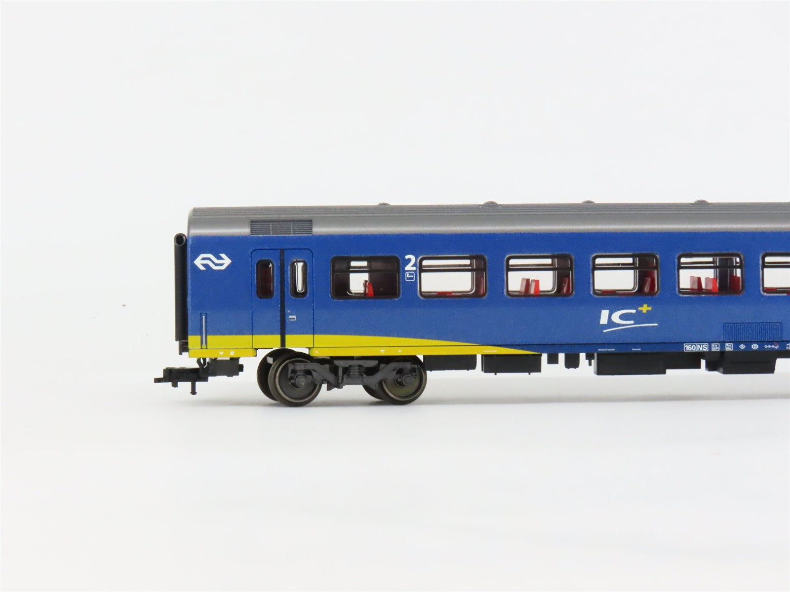 HO Scale Marklin 42643 NS Dutch Railways Express Passenger 3-Car Set