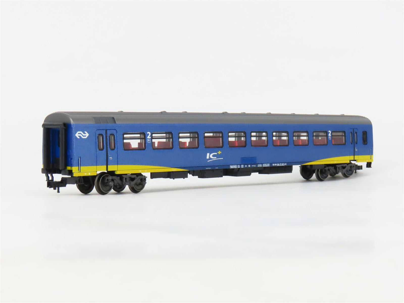 HO Scale Marklin 42643 NS Dutch Railways Express Passenger 3-Car Set