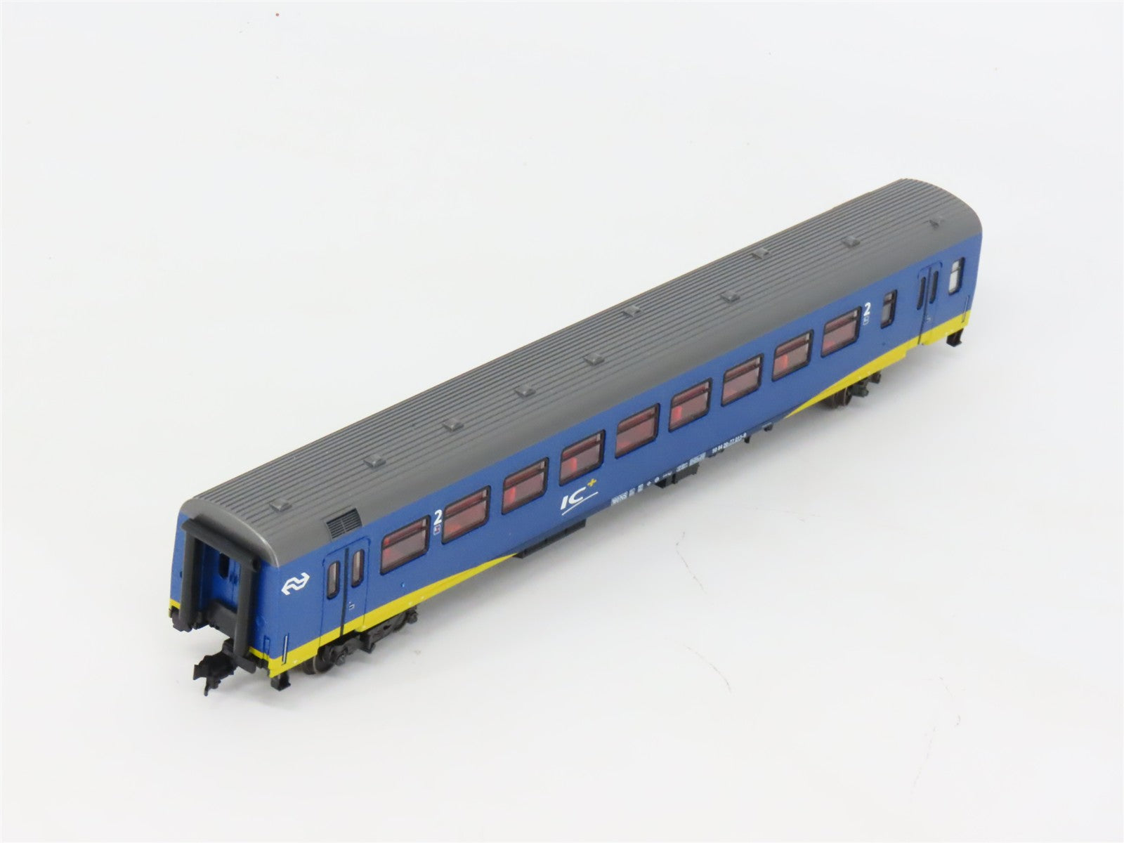 HO Scale Marklin 42643 NS Dutch Railways Express Passenger 3-Car Set