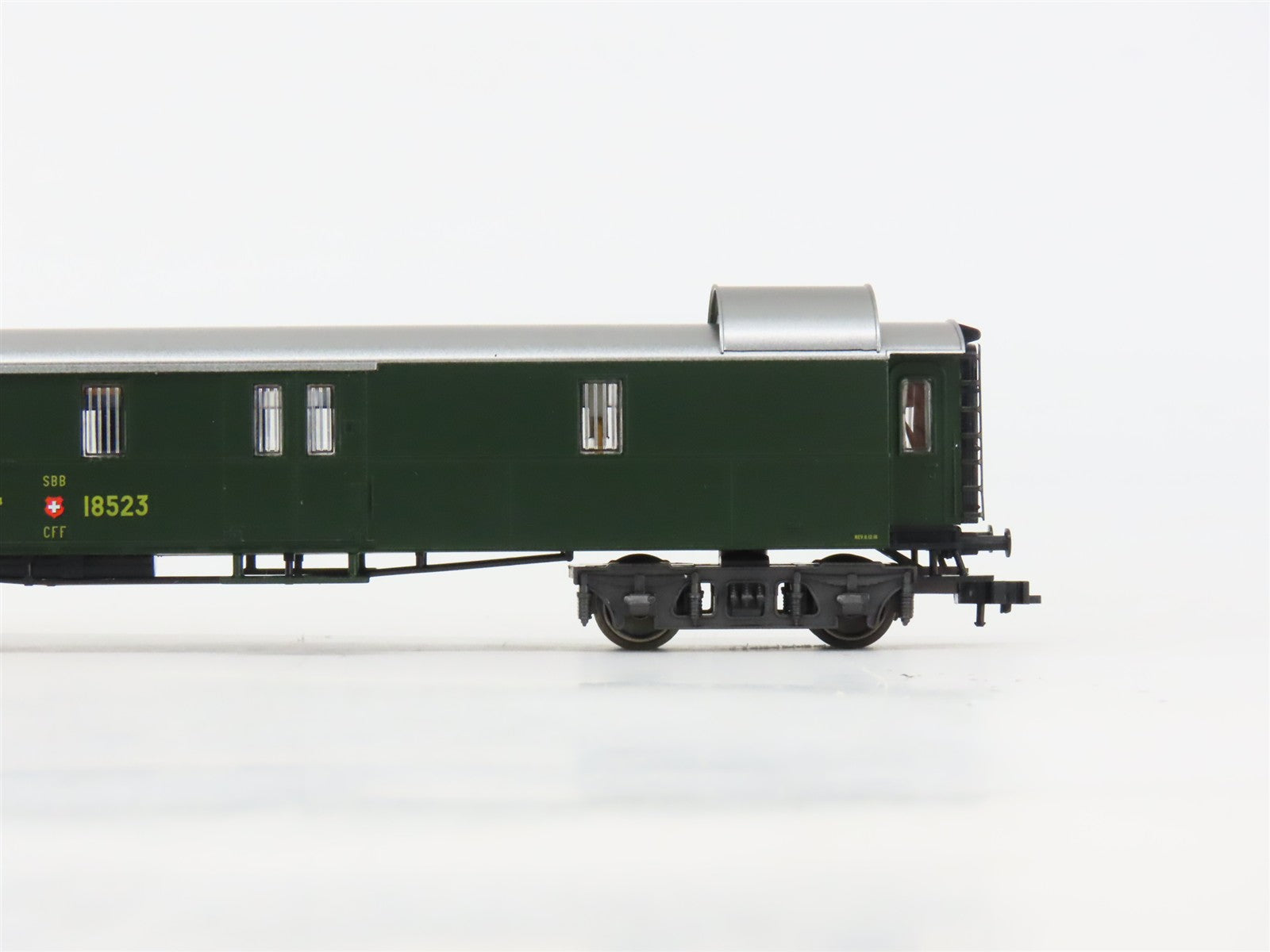 HO Scale Marklin 42385 SBB CFF FFS Swiss Federal Passenger 3-Car Set