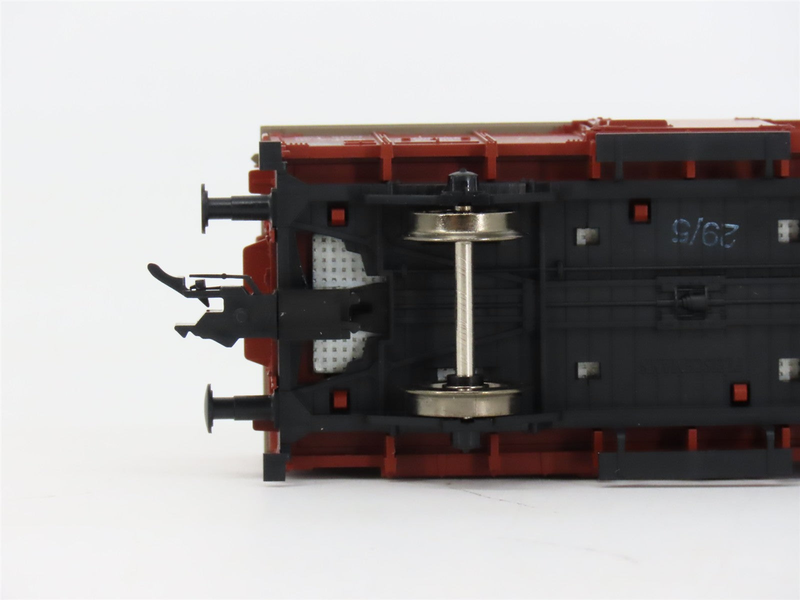 HO Scale Fleischmann 5353K DR Deutsche Reichsbahn Wagon #34448