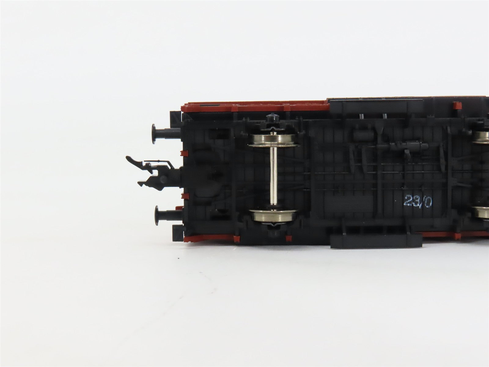 HO Scale Fleischmann 5706K DR Deutsche Reichsbahn Animal Car #23-01-54