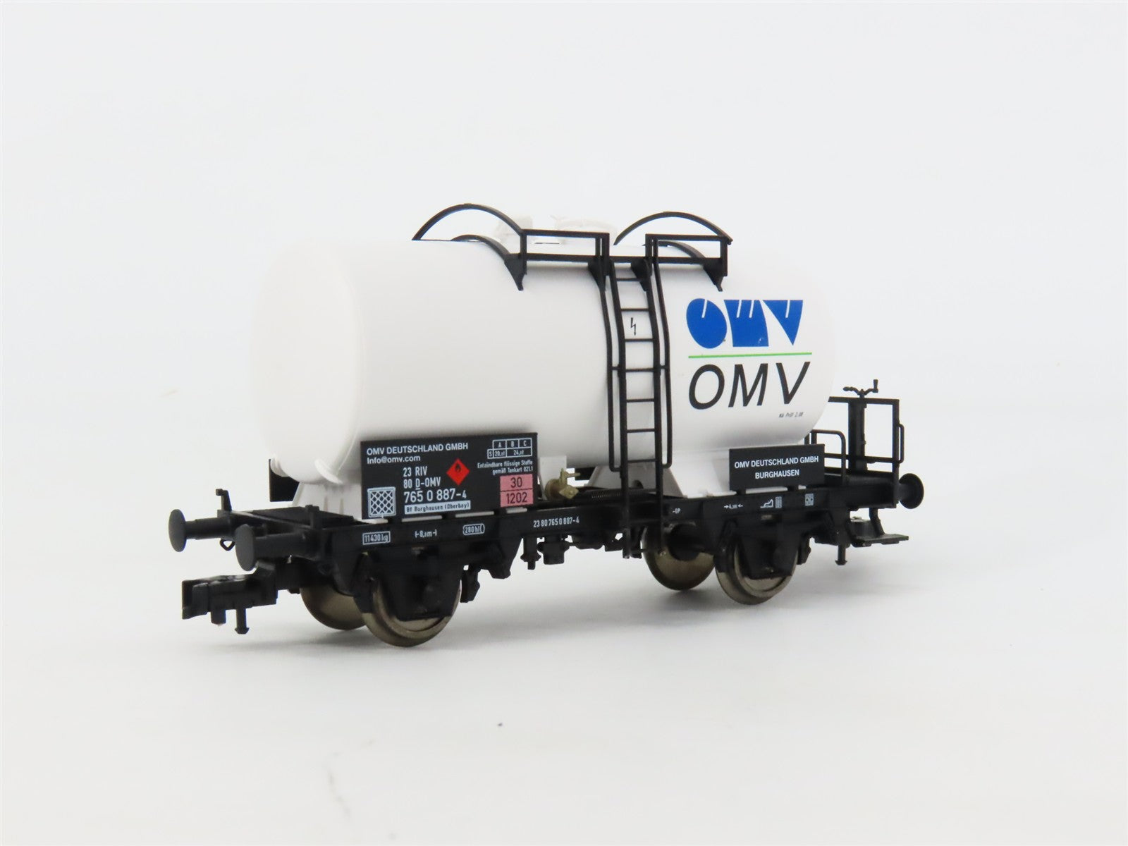 HO Scale Fleischmann 5415K OMV Deutschland GMBH Tankcar #887-4