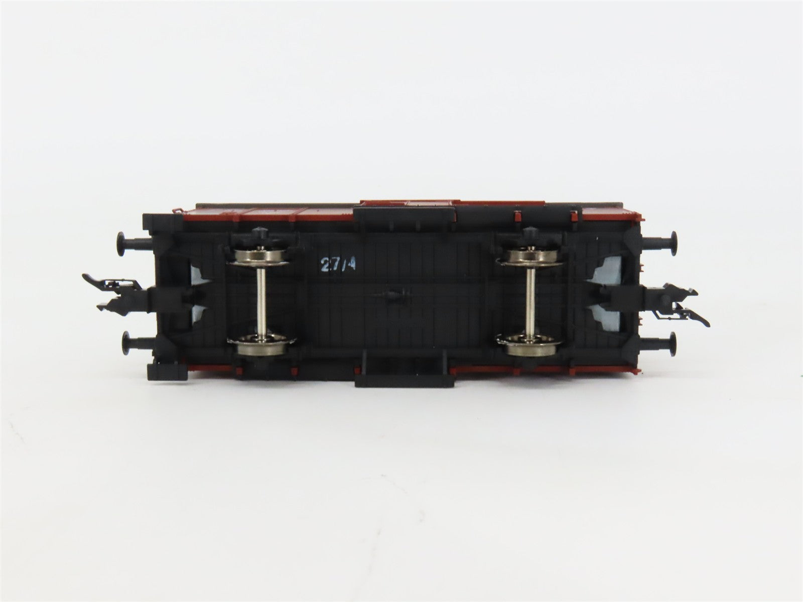 HO Scale Fleischmann 5366K DR Deutsche Reichsbahn Covered Wagon #13127