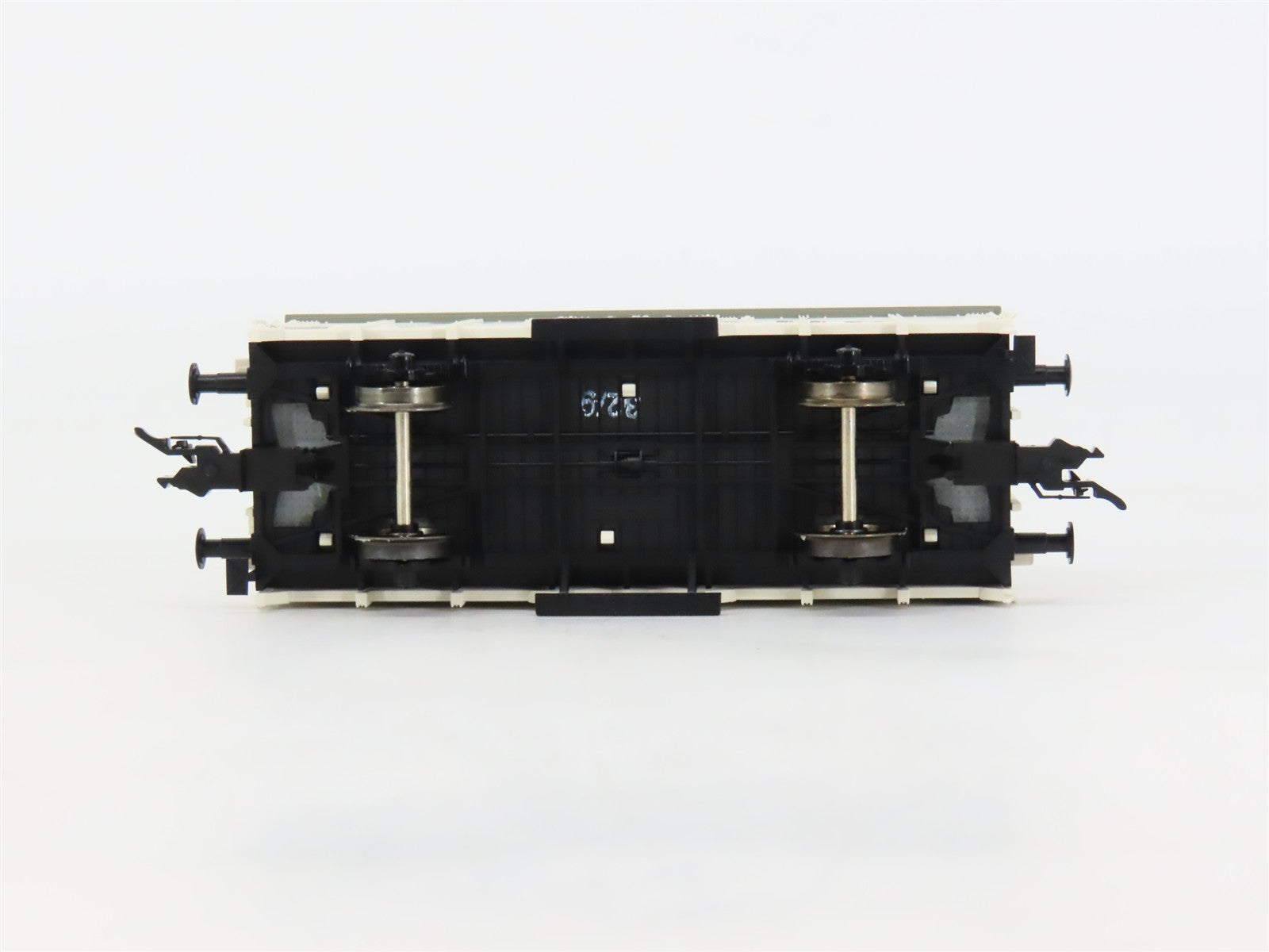 HO Scale Fleischmann 5341K DR Deutsche Reichsbahn Covered Wagon #523