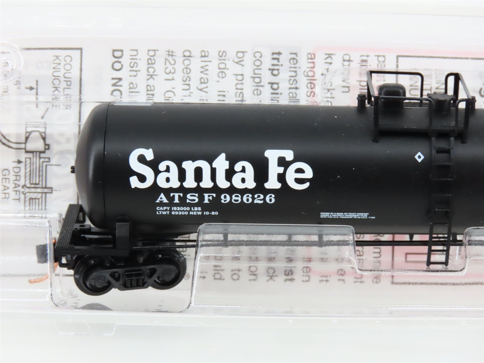 N Scale Micro-Trains MTL NSC03-102 ATSF Santa Fe Tank Car 98626