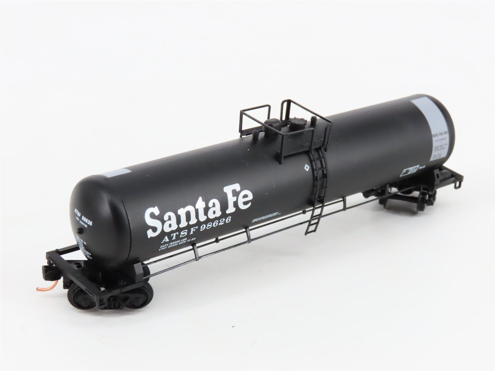 N Scale Micro-Trains MTL NSC03-102 ATSF Santa Fe Tank Car 98626