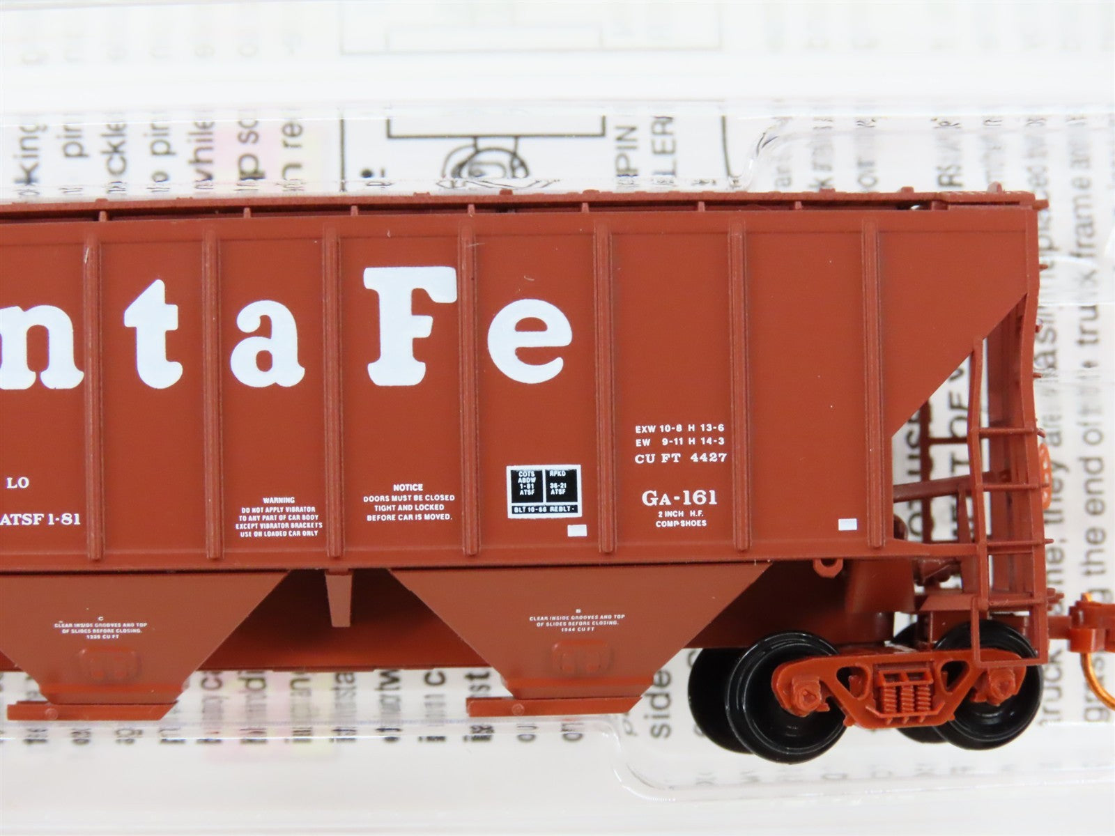 N Scale Micro-Trains MTL 09600010 ATSF Santa Fe 3-Bay Covered Hopper 308694