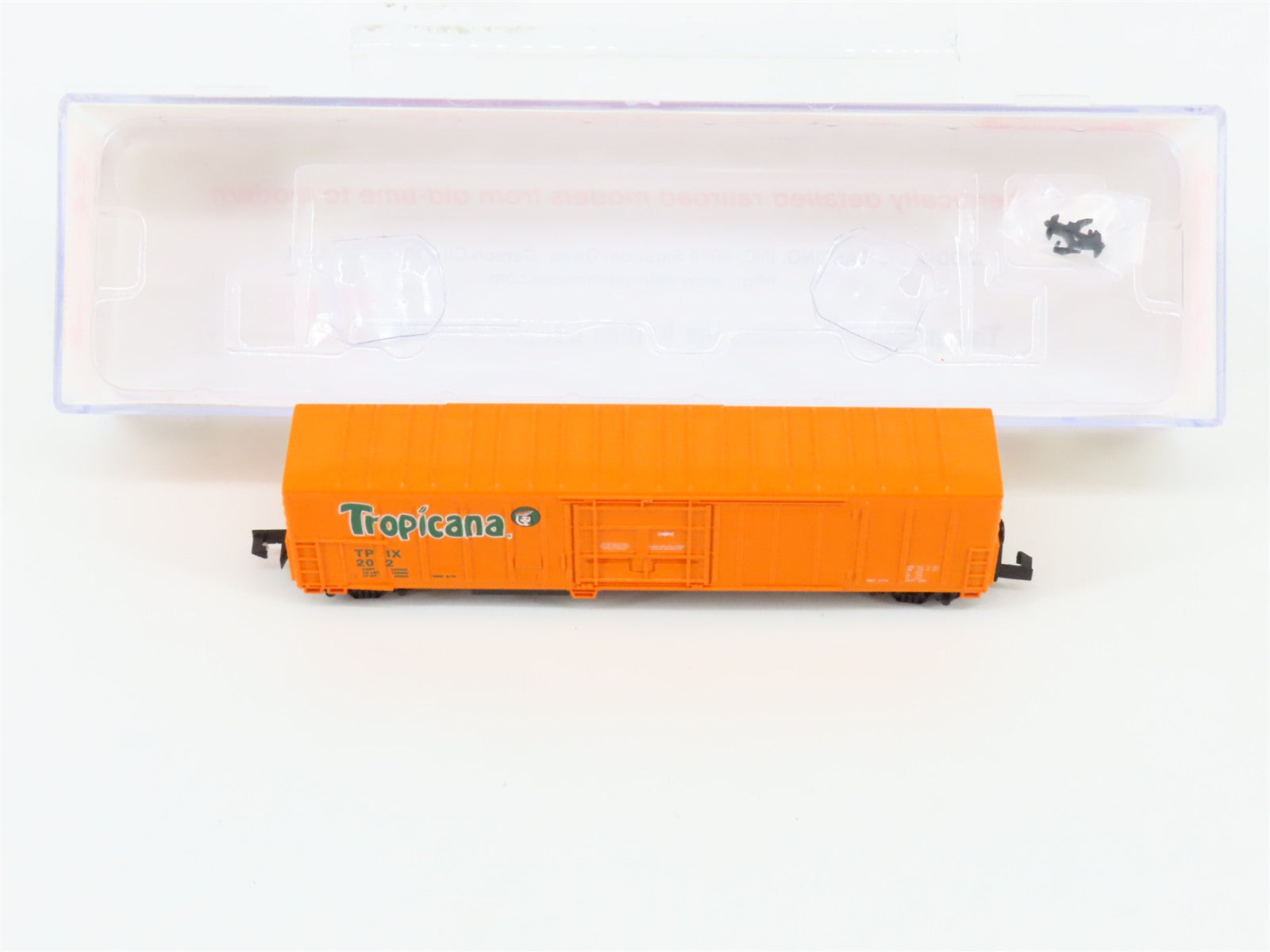 N Scale Roundhouse 84202 TPIX Tropicana 57' Mechanical Reefer 202
