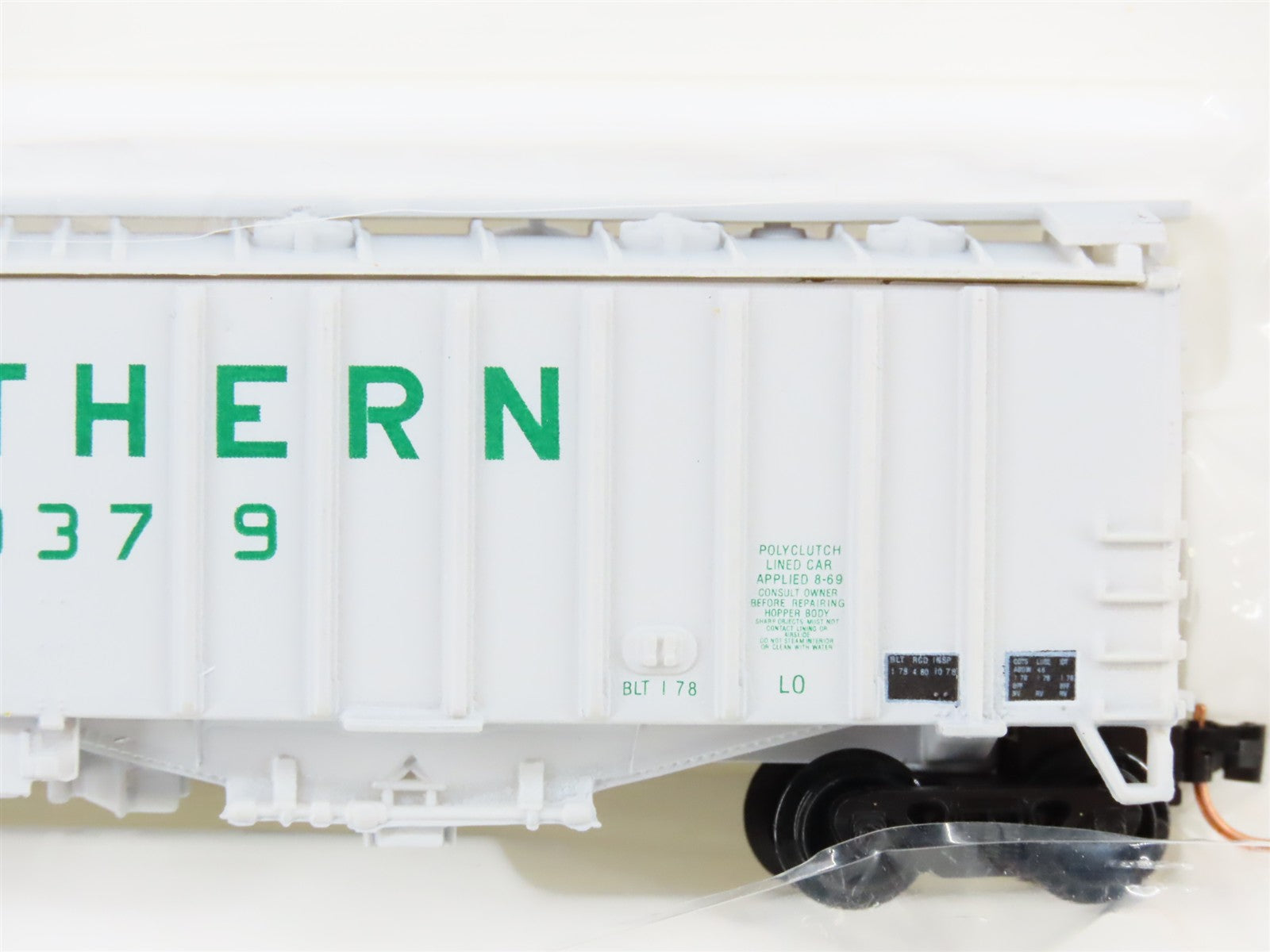 N Scale Bowser 37025 Southern 50' Airslide Covered Hopper 90379