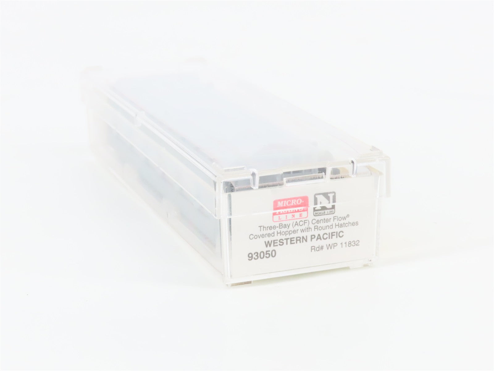 N Scale Micro-Trains MTL 93050 WP Western Pacific 3-Bay Covered Hopper 11832