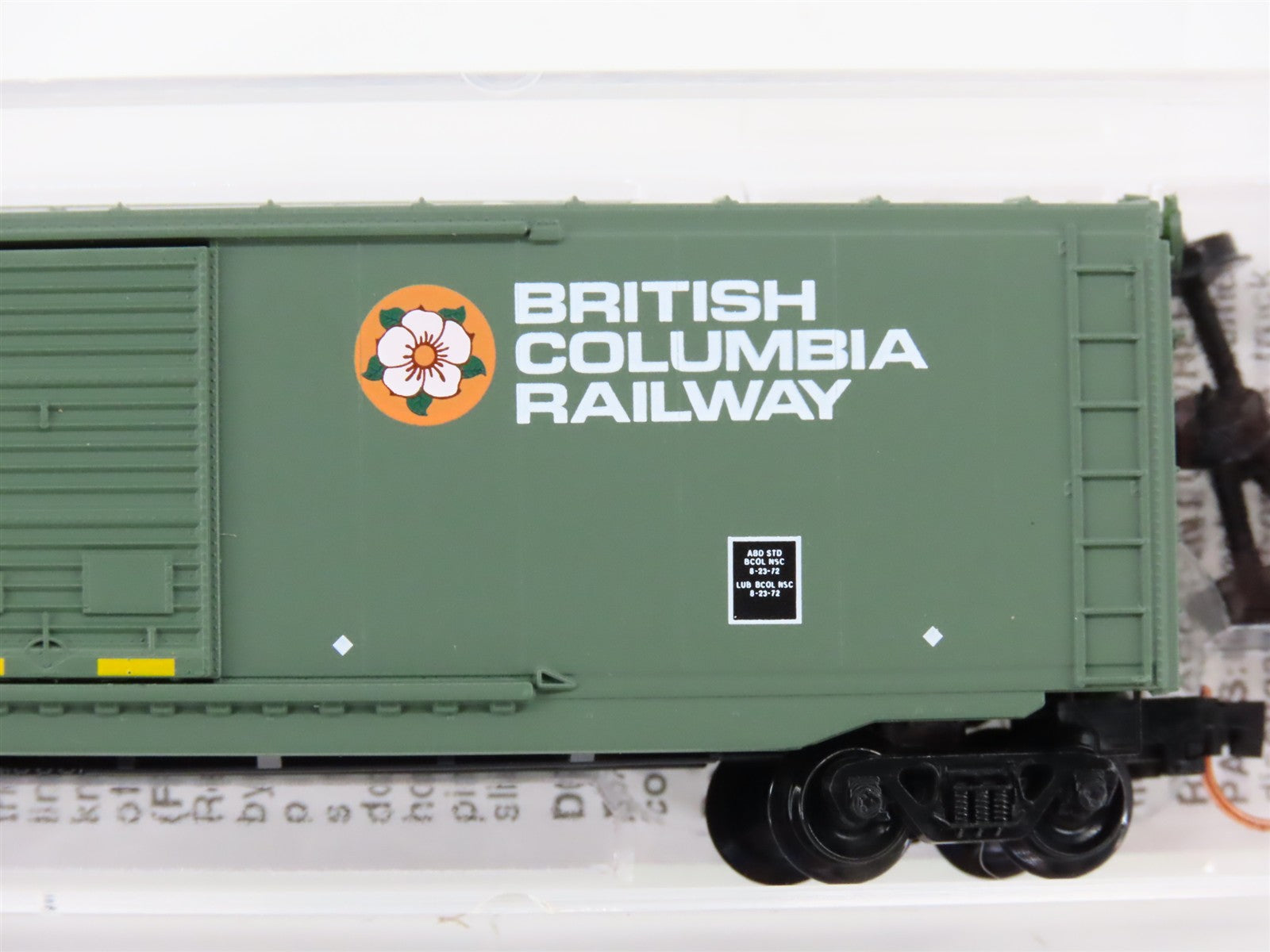 N Scale Micro-Trains MTL 76050 BCOL British Columbia Railway 50' Box Car 5465