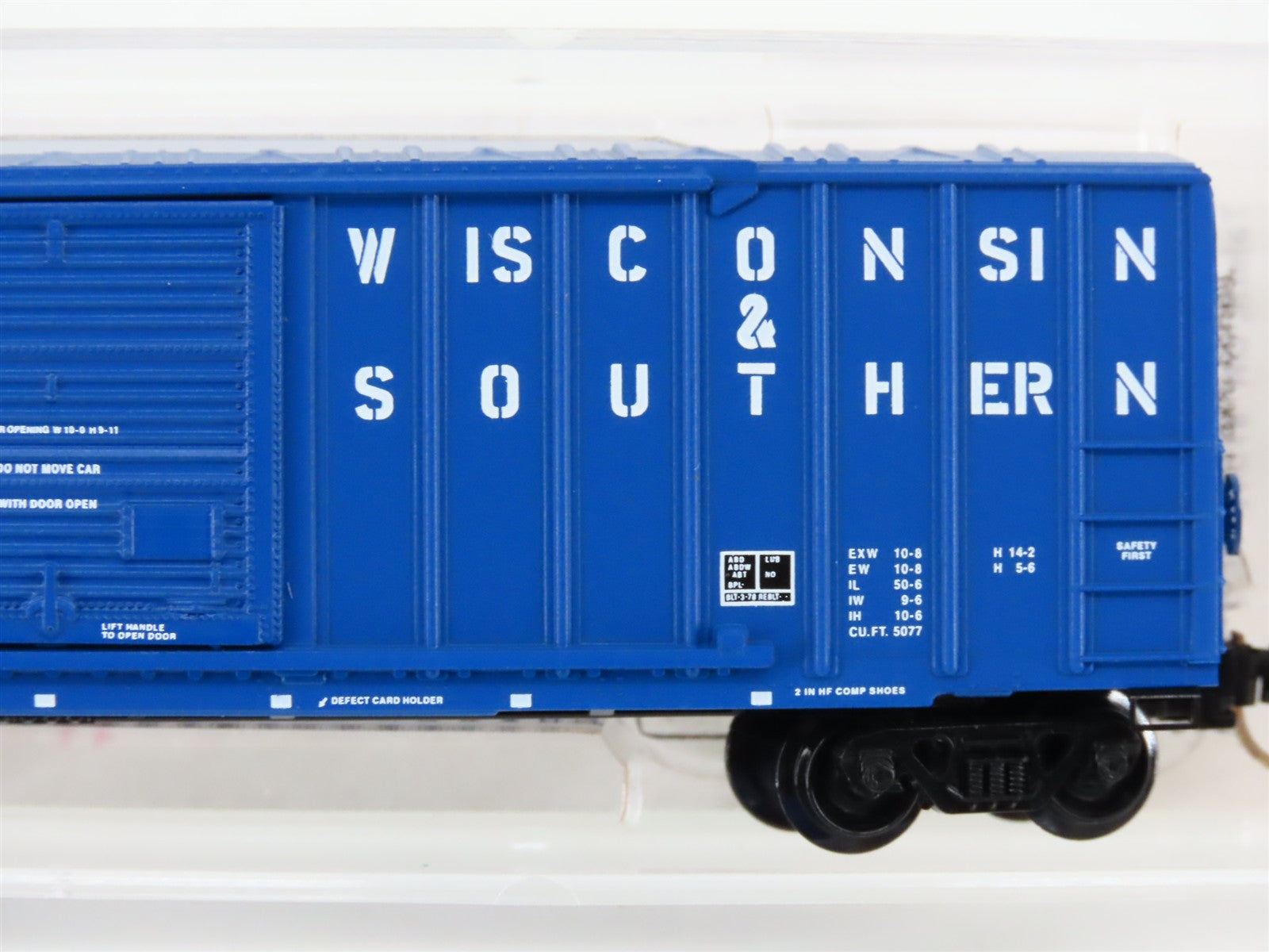 N Scale Micro-Trains MTL 25570 WSOR Wisconsin & Southern 50' Box Car 101545