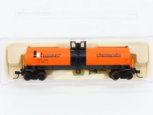 N Scale Atlas 40551 HCPX Hooker Chemical Tank Car 1262