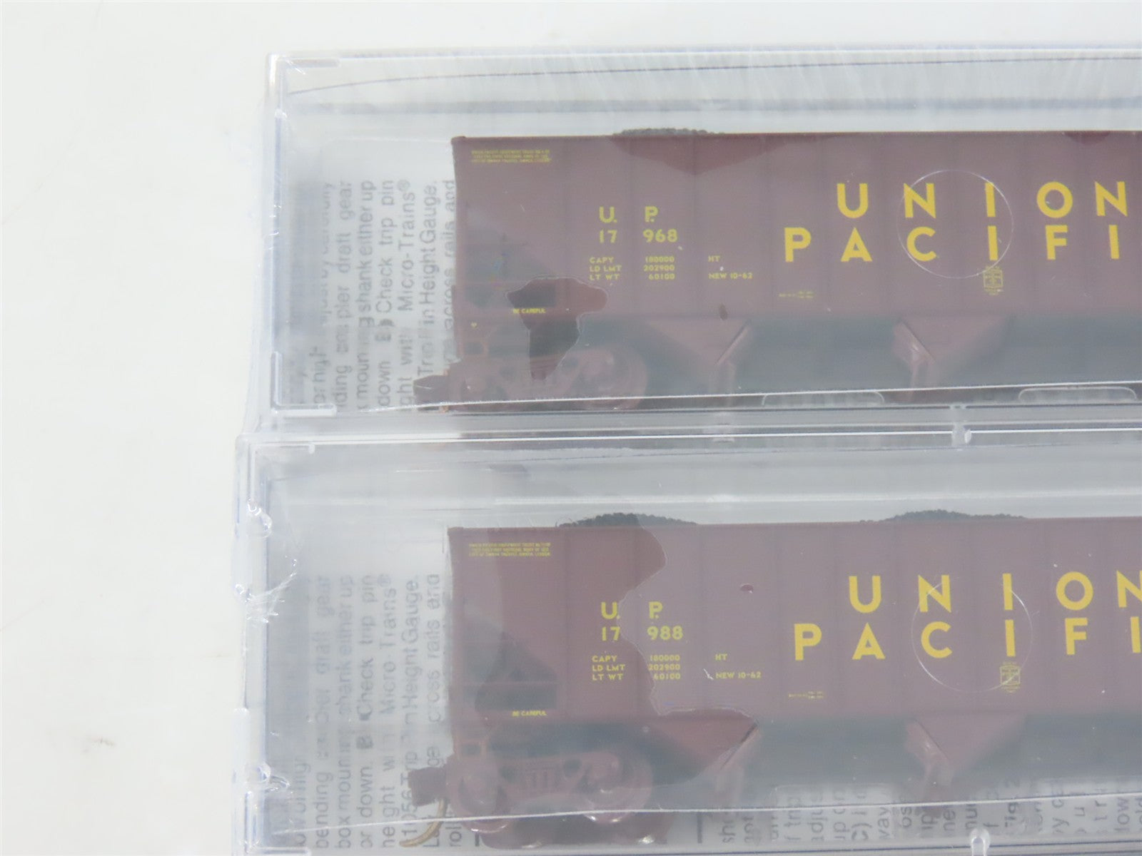N Scale Micro-Trains MTL NSC 04-18 UP Union Pacific 3-Bay Hopper w/Load 4-Pack