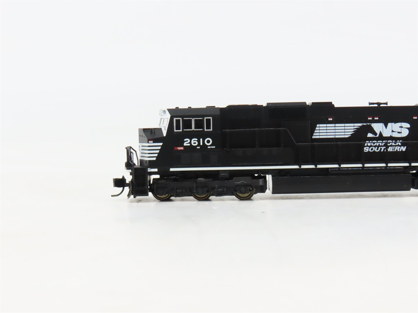 N Scale Kato 176-8608-1 NS Norfolk Southern SD70M Diesel Locomotive #2610 wDCC