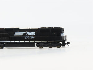 N Scale Kato 176-8608-1 NS Norfolk Southern SD70M Diesel Locomotive #2610 wDCC