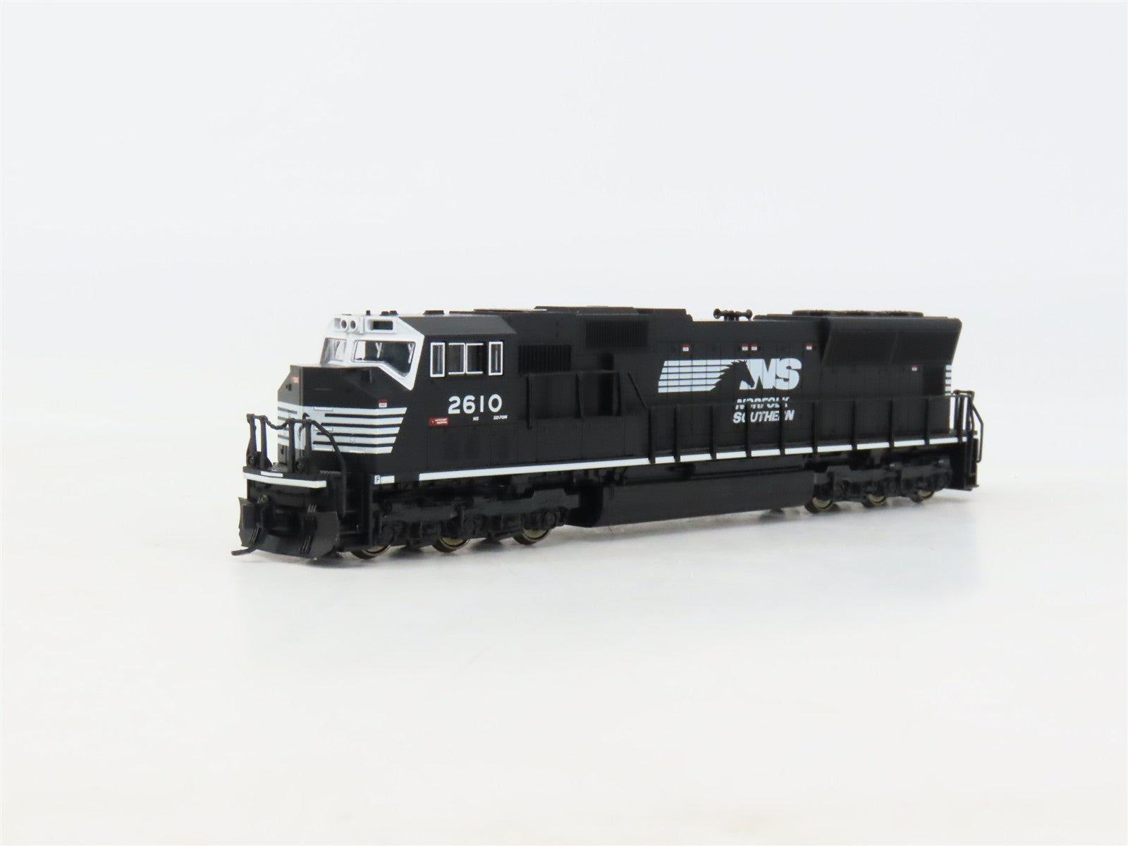 N Scale Kato 176-8608-1 NS Norfolk Southern SD70M Diesel Locomotive #2610 wDCC