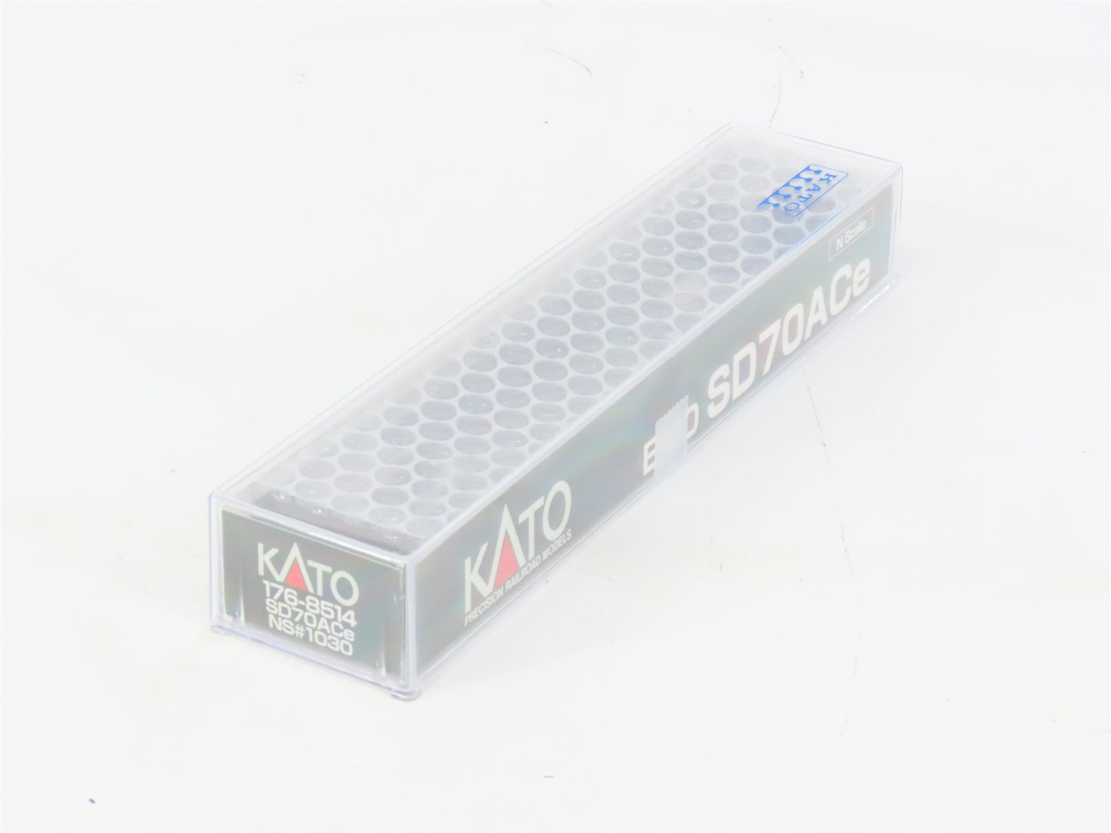 N Scale Kato 176-8514 NS Norfolk Southern SD70ACe Diesel Locomotive #1030