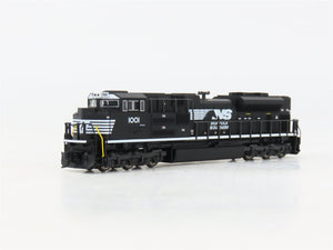N Scale Kato 176-8513 NS Norfolk Southern SD70ACe Diesel Locomotive #1001 wDCC