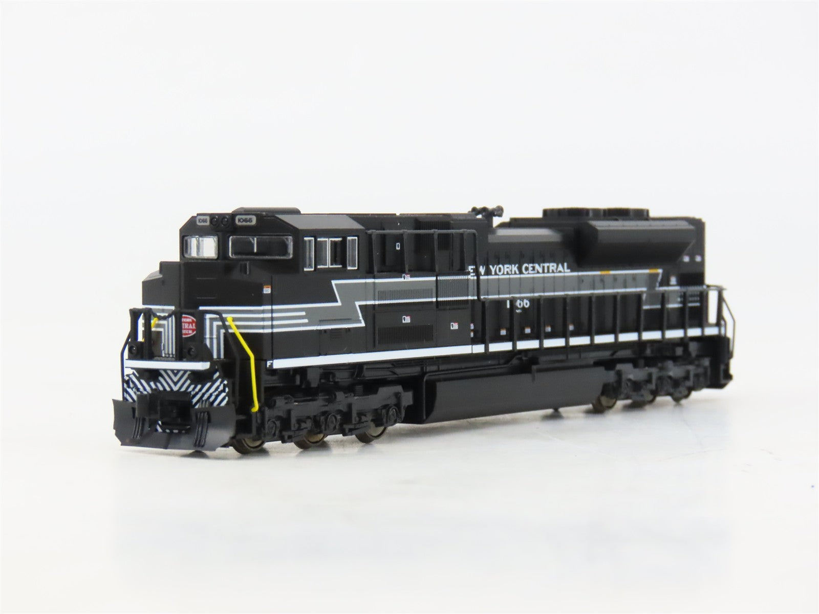 N Scale Kato 176-8504 NS New York Central Heritage SD70ACe Diesel #1066 wDCC