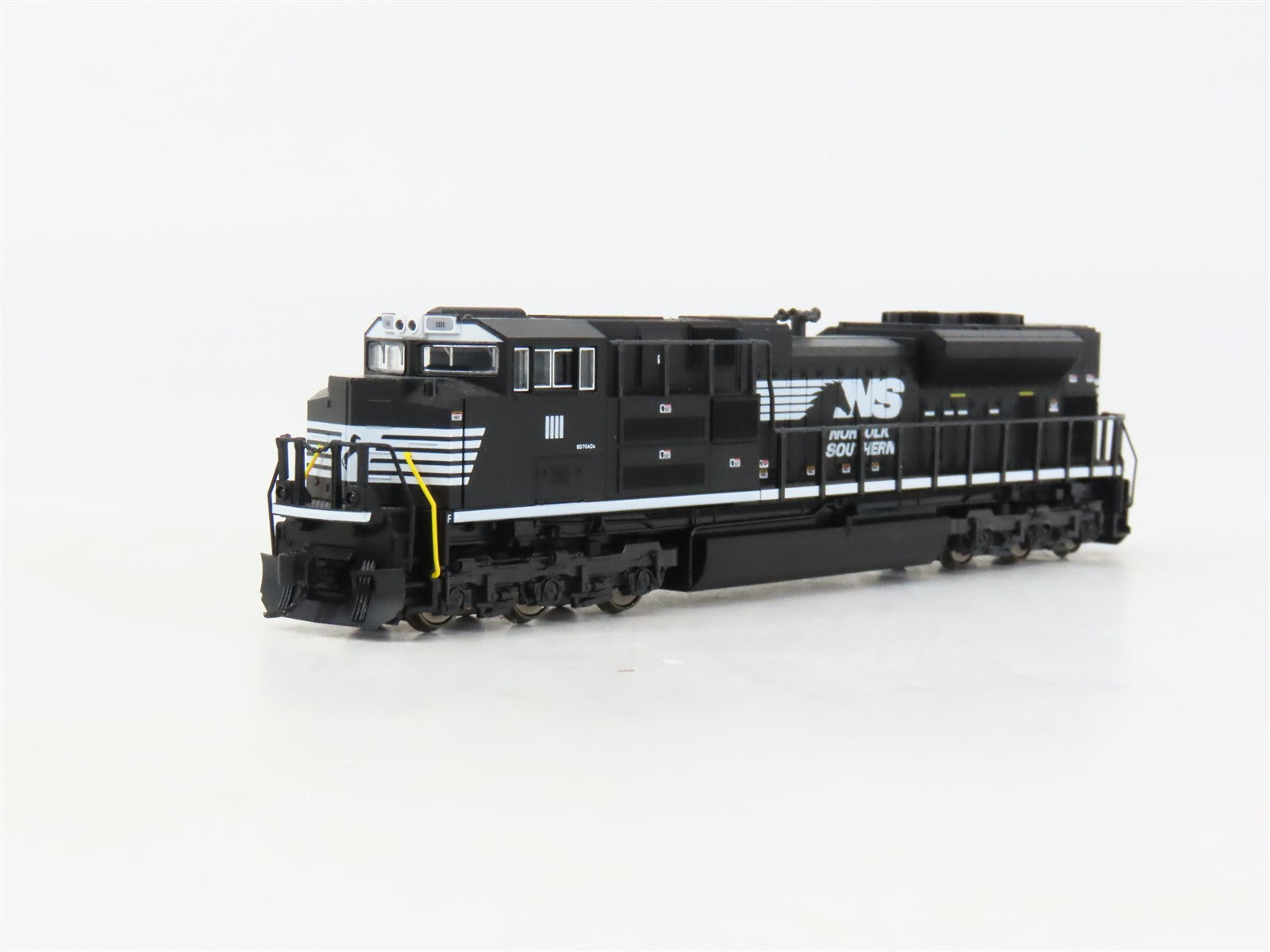 N Scale Kato 176-8515 NS Norfolk Southern SD70ACe Diesel Locomotive #1111 wDCC