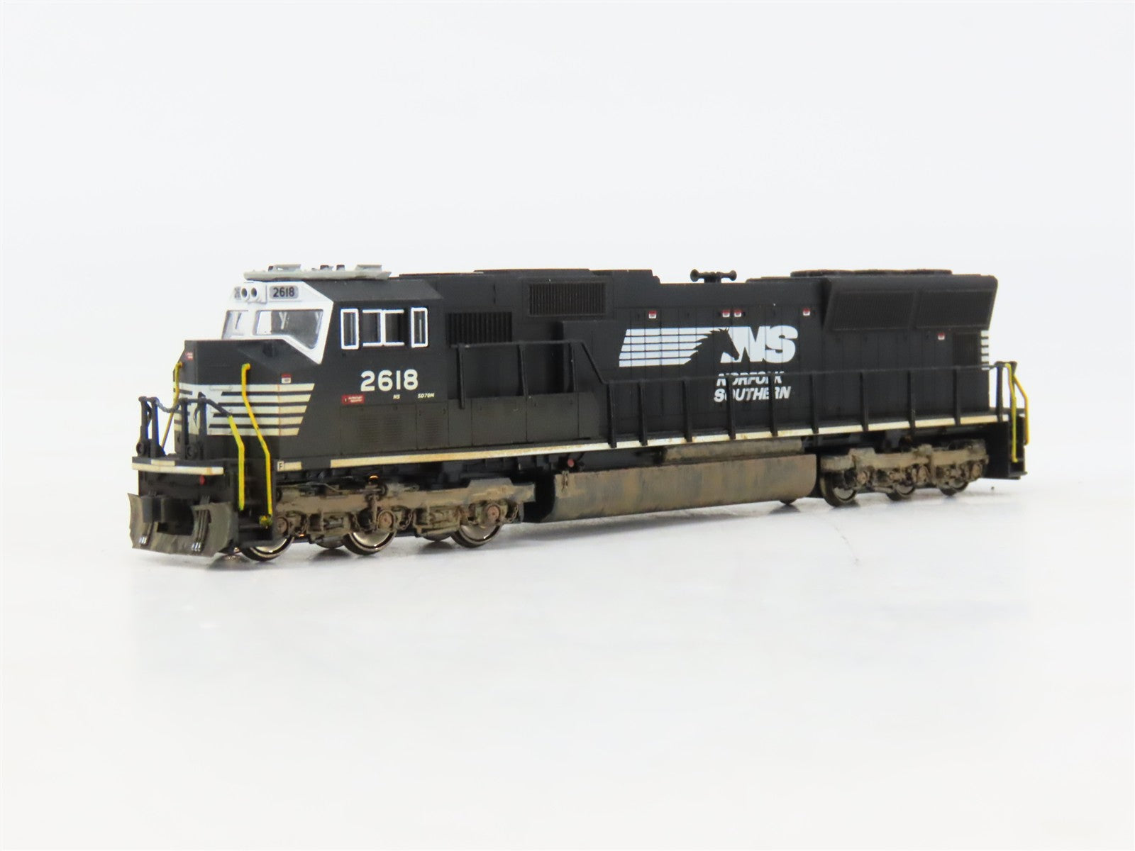 N Scale Kato 176-8603 NS Norfolk Southern SD70M Diesel Loco #2618 Weathered